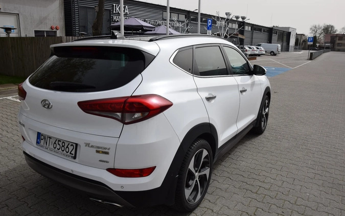 Hyundai Tucson cena 69900 przebieg: 188920, rok produkcji 2015 z Zbąszyń małe 154